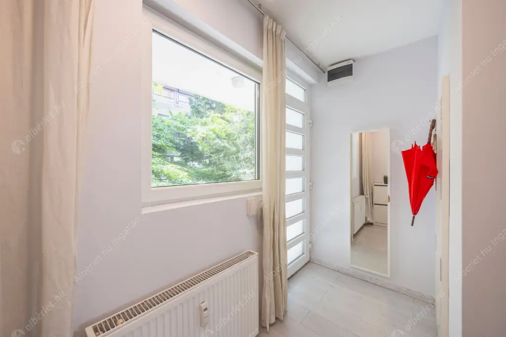 Kiadó albérlet 349000 Ft/hó áron: Budapest, I. kerület  Gellérthegy utca. Mérete: 55 nm, 1 szobás | Alberlet.hu - 6515202