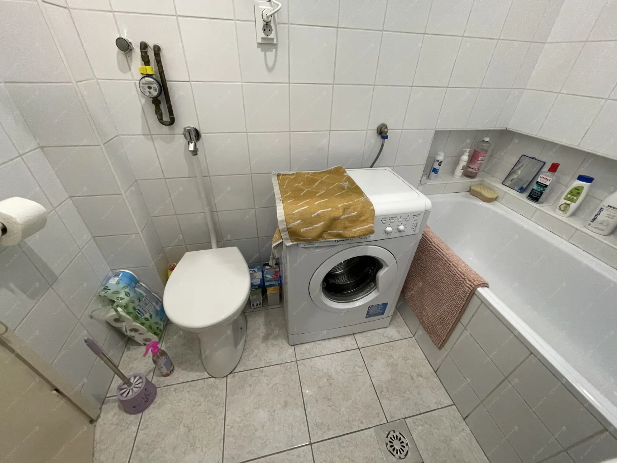 Kiadó albérlet 190000 Ft/hó áron: Budapest, I. kerület  Hunyadi János út. Mérete: 30 nm, 1 szobás | Alberlet.hu - 6589004