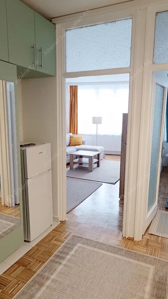 Kiadó albérlet 280000 Ft/hó áron: Budapest, I. kerület  Hunyadi János út. Mérete: 45 nm, 1 szobás | Alberlet.hu - 6606297