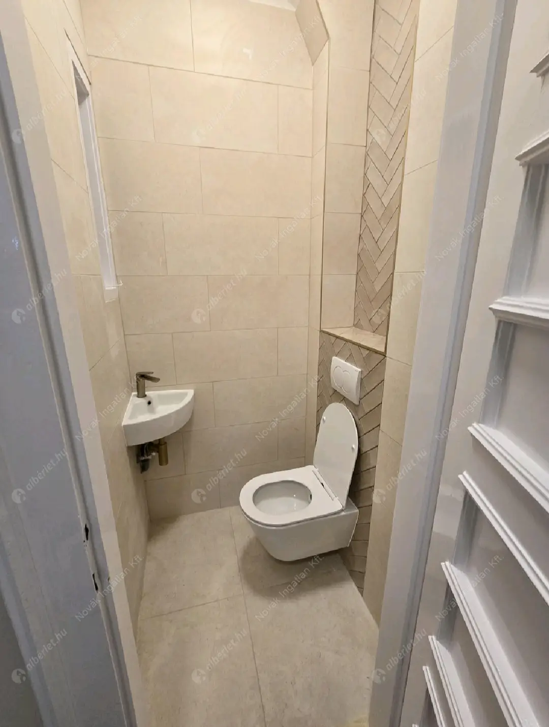Kiadó albérlet 370000 Ft/hó áron: Budapest, I. kerület  Hunyadi János út. Mérete: 72 nm, 2 szobás | Alberlet.hu - 6575276