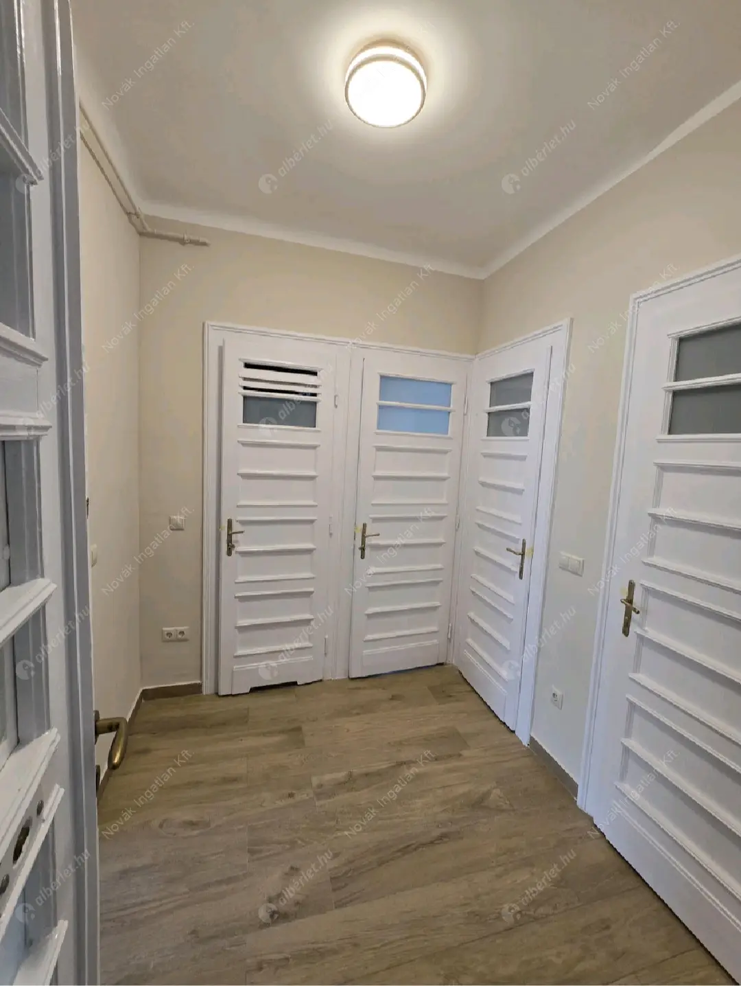 Kiadó albérlet 370000 Ft/hó áron: Budapest, I. kerület  Hunyadi János út. Mérete: 72 nm, 2 szobás | Alberlet.hu - 6575284