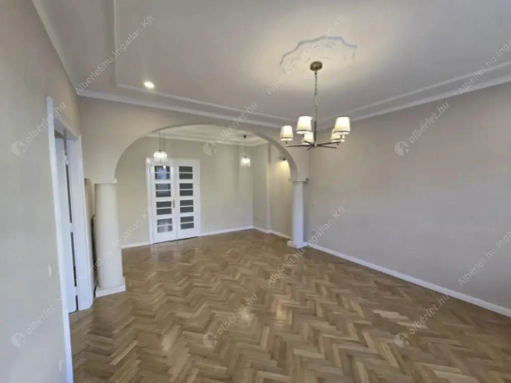 Kiadó albérlet 370000 Ft/hó áron: Budapest, I. kerület  Hunyadi János út. Mérete: 72 nm, 2 szobás | Alberlet.hu - 6578700