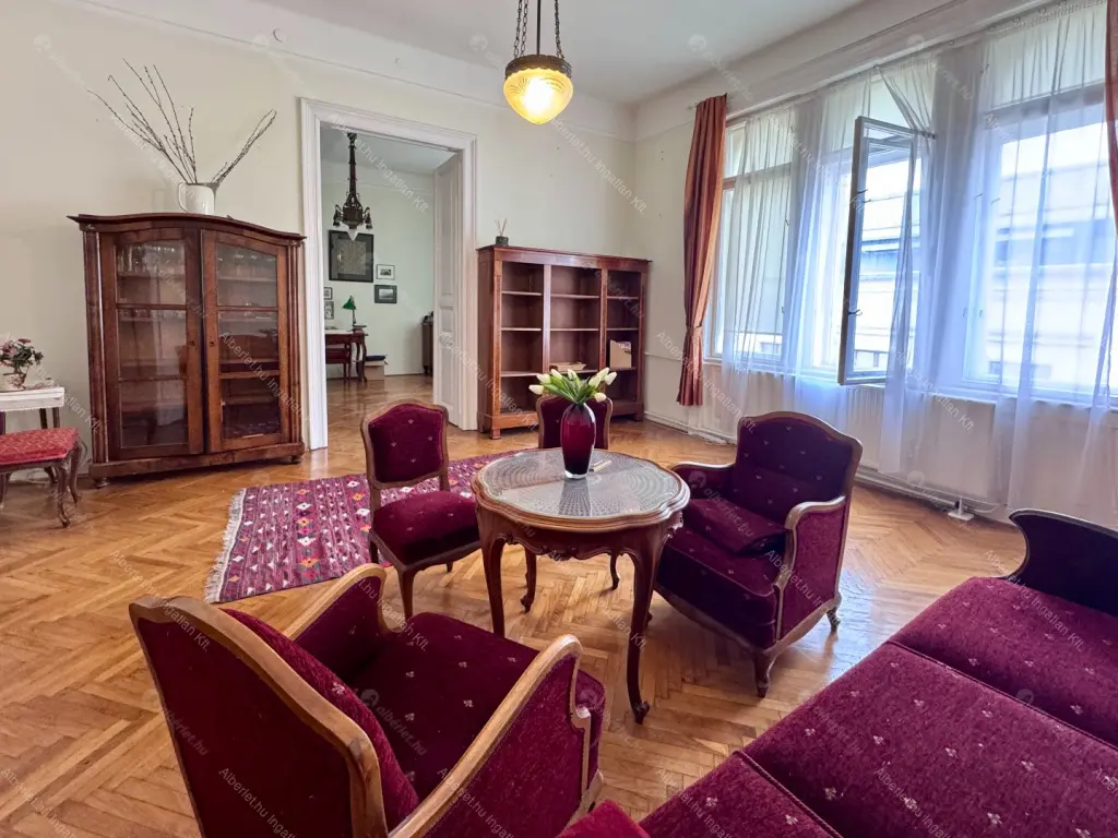 Kiadó albérlet 480000 Ft/hó áron: Budapest, I. kerület  Iskola utca. Mérete: 100 nm, 3 szobás | Alberlet.hu - 6684668