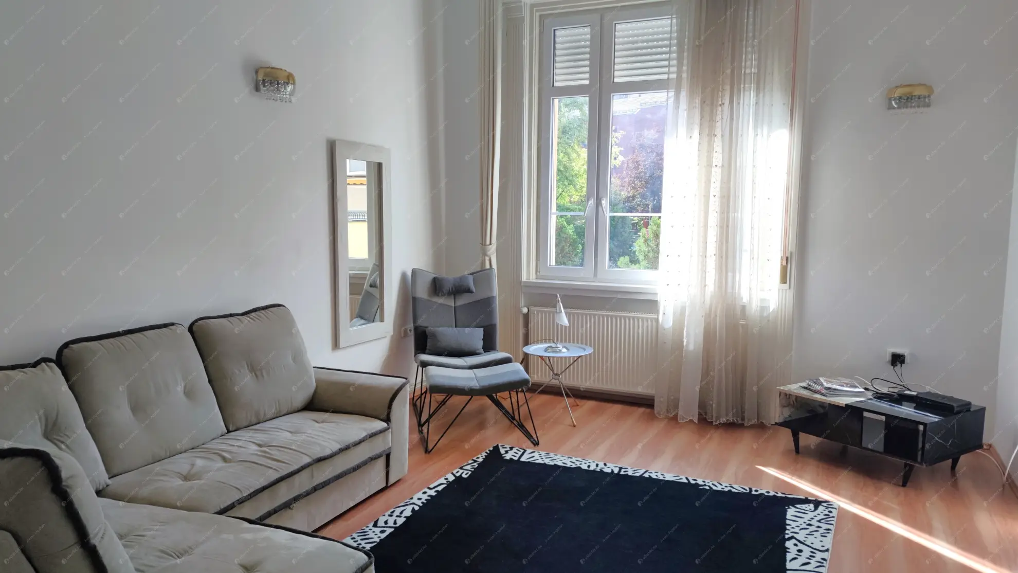 Kiadó albérlet 295000 Ft/hó áron: Budapest, I. kerület  Iskola utca. Mérete: 60 nm, 2 szobás | Alberlet.hu - 6551530