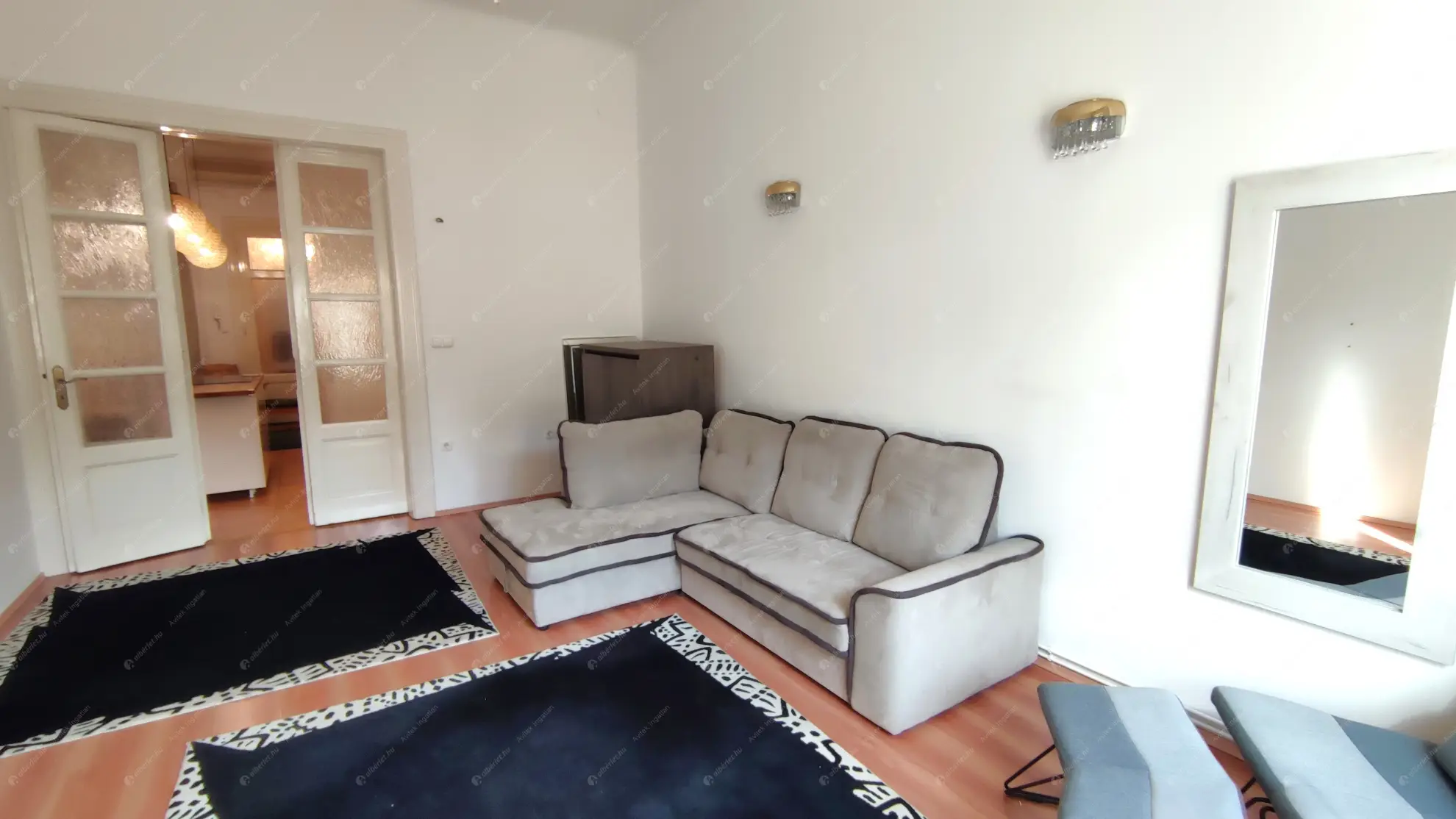 Kiadó albérlet 295000 Ft/hó áron: Budapest, I. kerület  Iskola utca. Mérete: 60 nm, 2 szobás | Alberlet.hu - 6551534