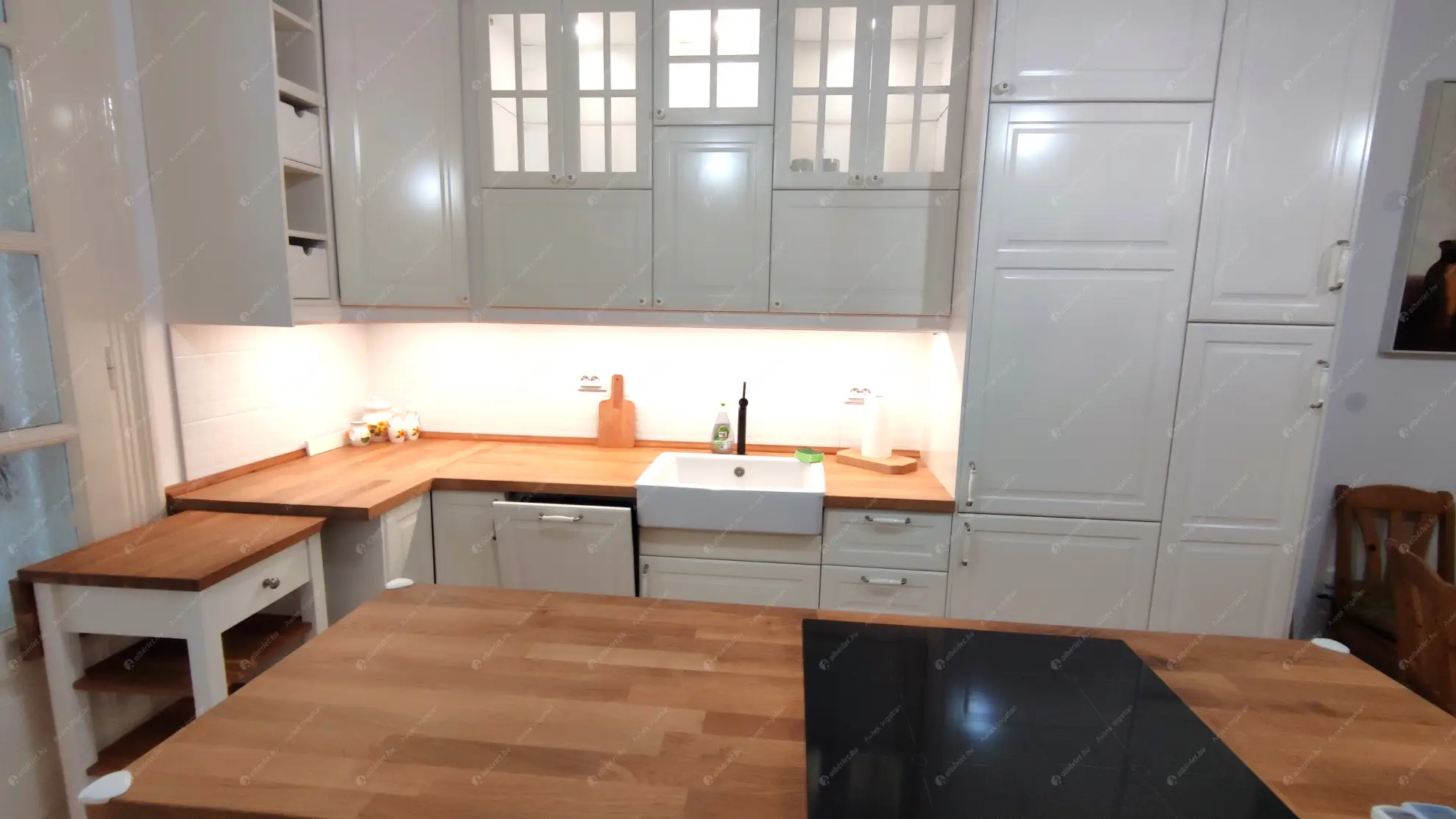 Kiadó albérlet 295000 Ft/hó áron: Budapest, I. kerület  Iskola utca. Mérete: 60 nm, 2 szobás | Alberlet.hu - 6551535