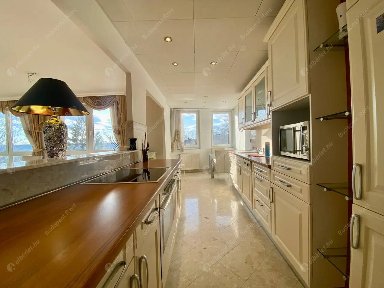 Kiadó albérlet 552000 Ft/hó áron: Budapest, I. kerület  kelenhegy  . Mérete: 110 nm, 3 szobás | Alberlet.hu - 5915862