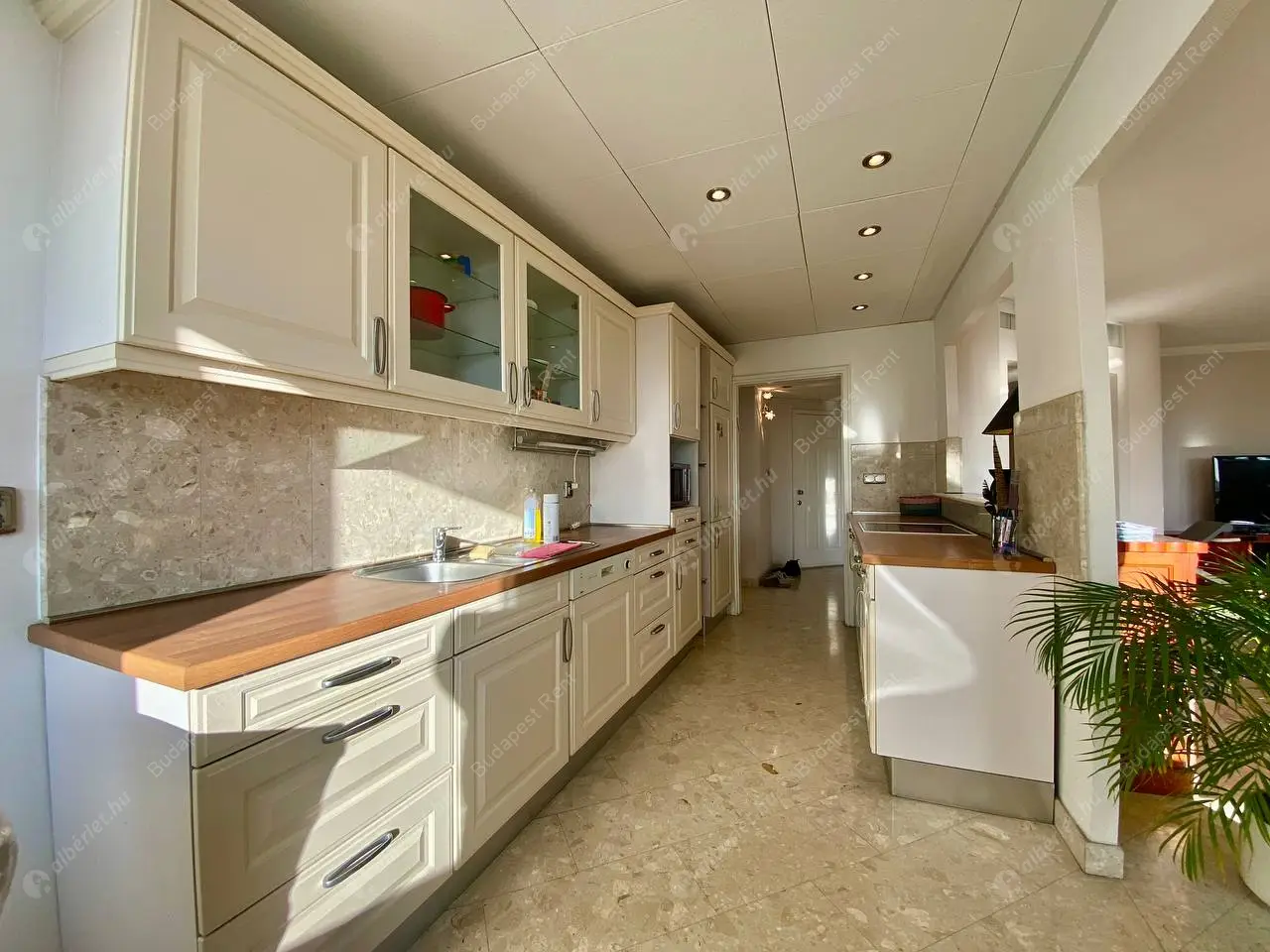 Kiadó albérlet 552000 Ft/hó áron: Budapest, I. kerület  kelenhegy  . Mérete: 110 nm, 3 szobás | Alberlet.hu - 5915869