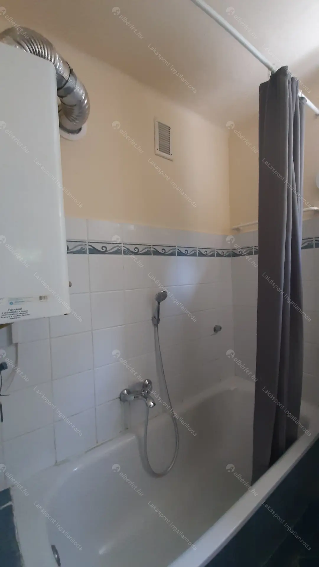 Kiadó albérlet 225000 Ft/hó áron: Budapest, I. kerület  Kocsány utca. Mérete: 41 nm, 2 szobás | Alberlet.hu - 6462457