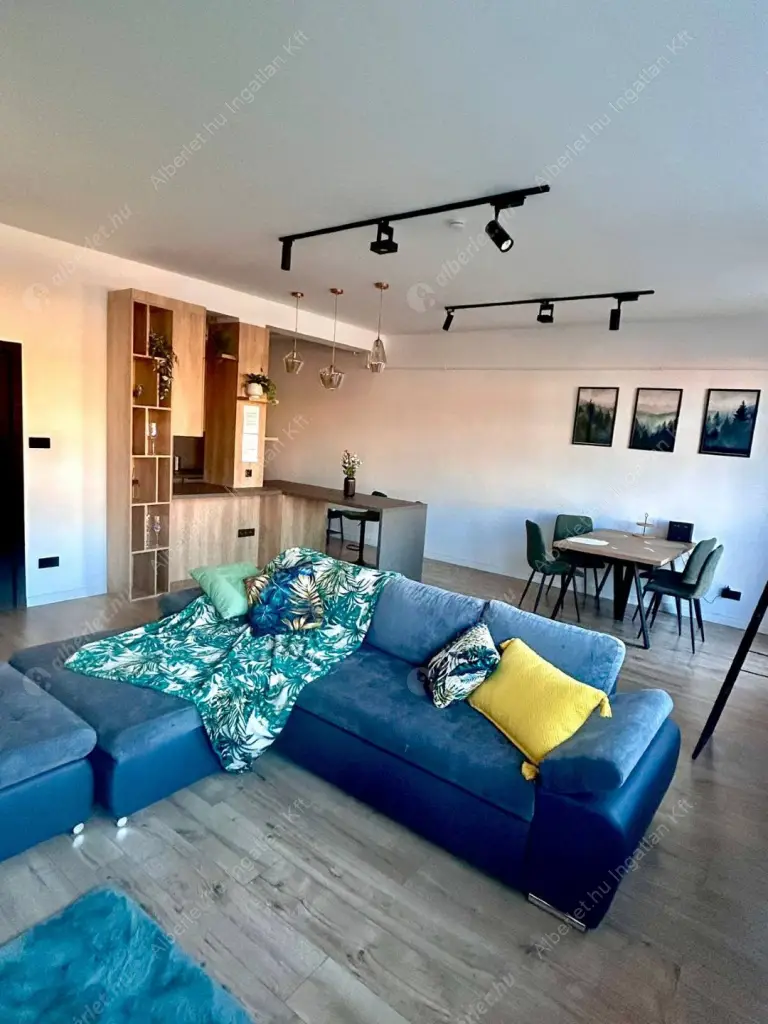 Kiadó albérlet 550000 Ft/hó áron: Budapest, I. kerület  Krisztina körút. Mérete: 65 nm, 2 szobás | Alberlet.hu - 6622517