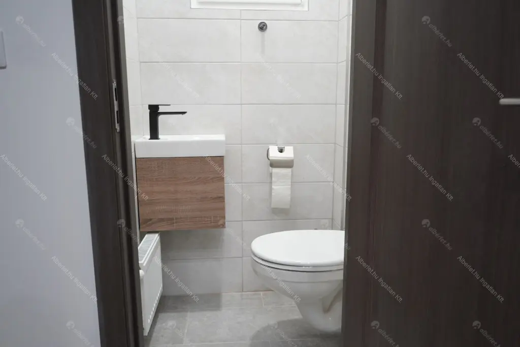 Kiadó albérlet 400000 Ft/hó áron: Budapest, I. kerület  Krisztina körút. Mérete: 72 nm, 4 szobás | Alberlet.hu - 6647981