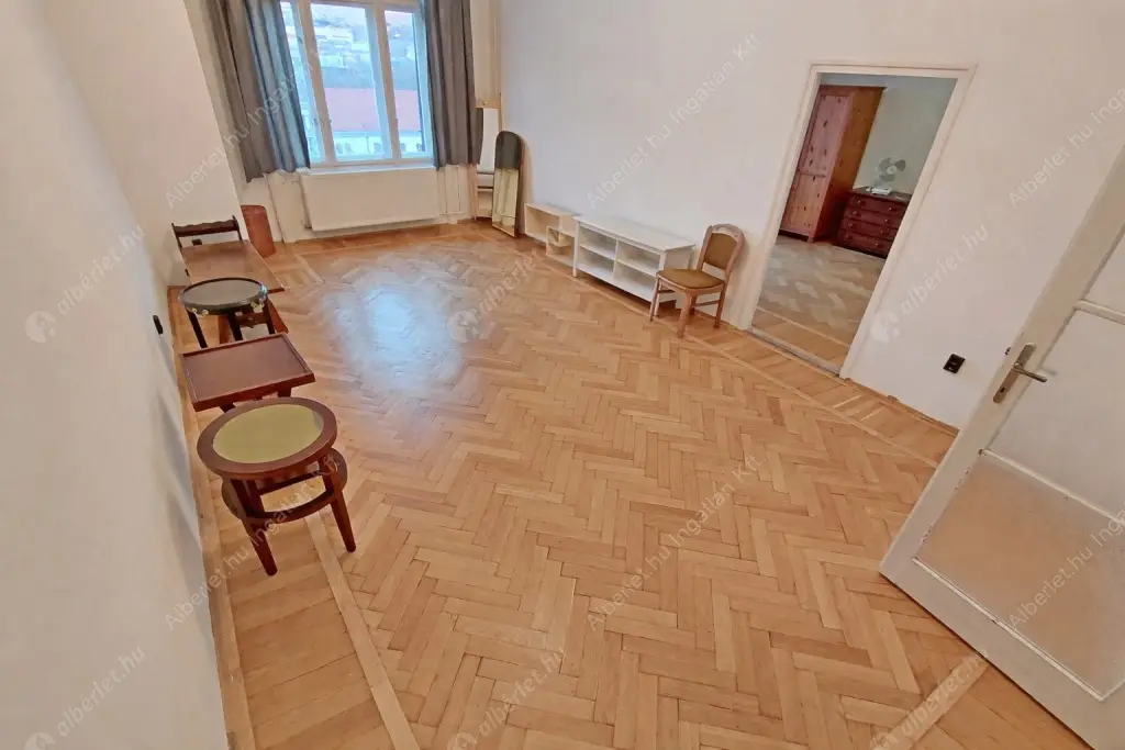 Kiadó albérlet 300000 Ft/hó áron: Budapest, I. kerület  Krisztina körút. Mérete: 73 nm, 2 szobás | Alberlet.hu - 6637720