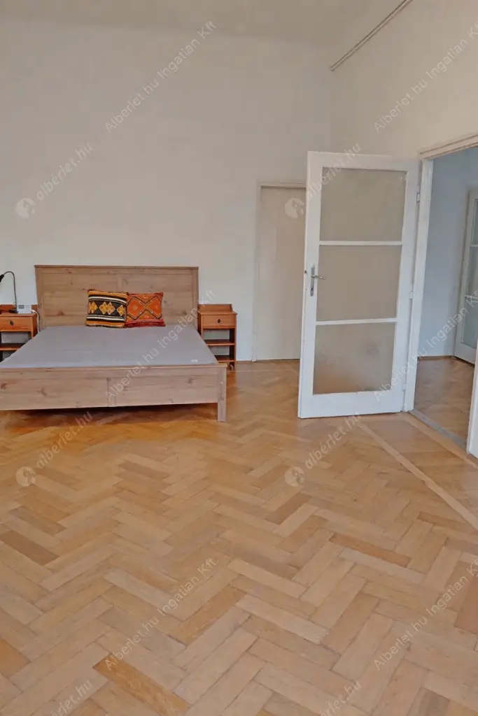 Kiadó albérlet 300000 Ft/hó áron: Budapest, I. kerület  Krisztina körút. Mérete: 73 nm, 2 szobás | Alberlet.hu - 6637721