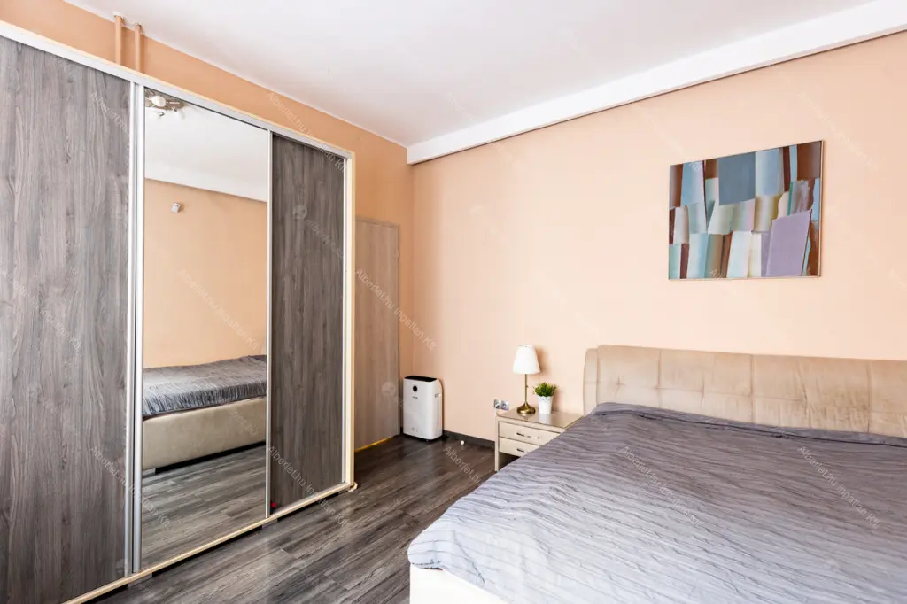 Kiadó albérlet 420000 Ft/hó áron: Budapest, I. kerület  Krisztina körút. Mérete: 74 nm, 3 szobás | Alberlet.hu - 6702045