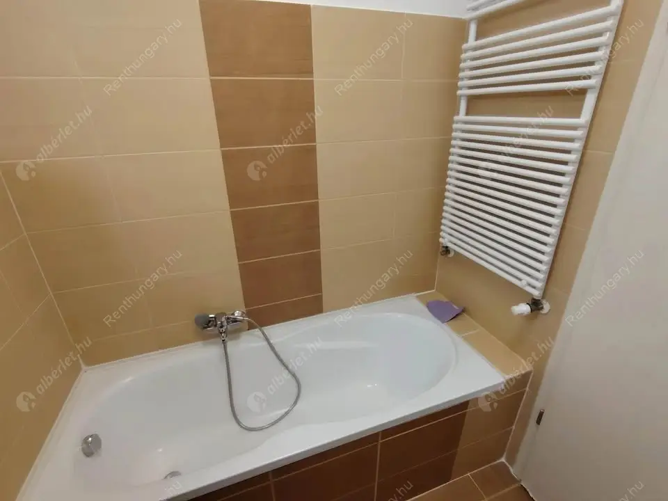 Kiadó albérlet 240000 Ft/hó áron: Budapest, I. kerület  Kuny Domokos utca. Mérete: 43 nm, 2 szobás | Alberlet.hu - 6526081