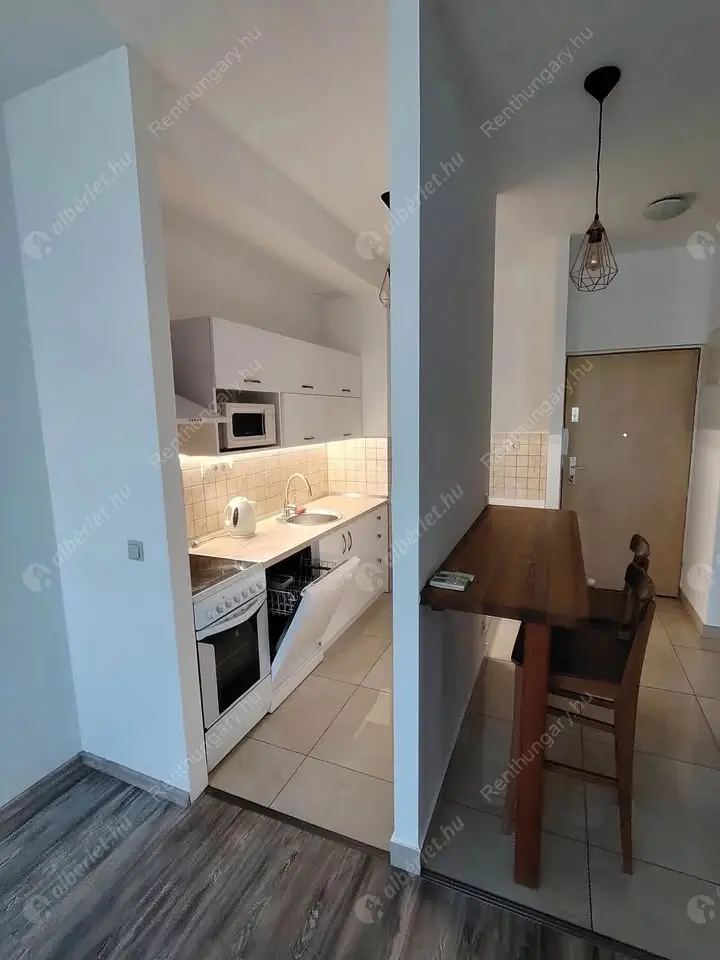 Kiadó albérlet 240000 Ft/hó áron: Budapest, I. kerület  Kuny Domokos utca. Mérete: 43 nm, 2 szobás | Alberlet.hu - 6526084