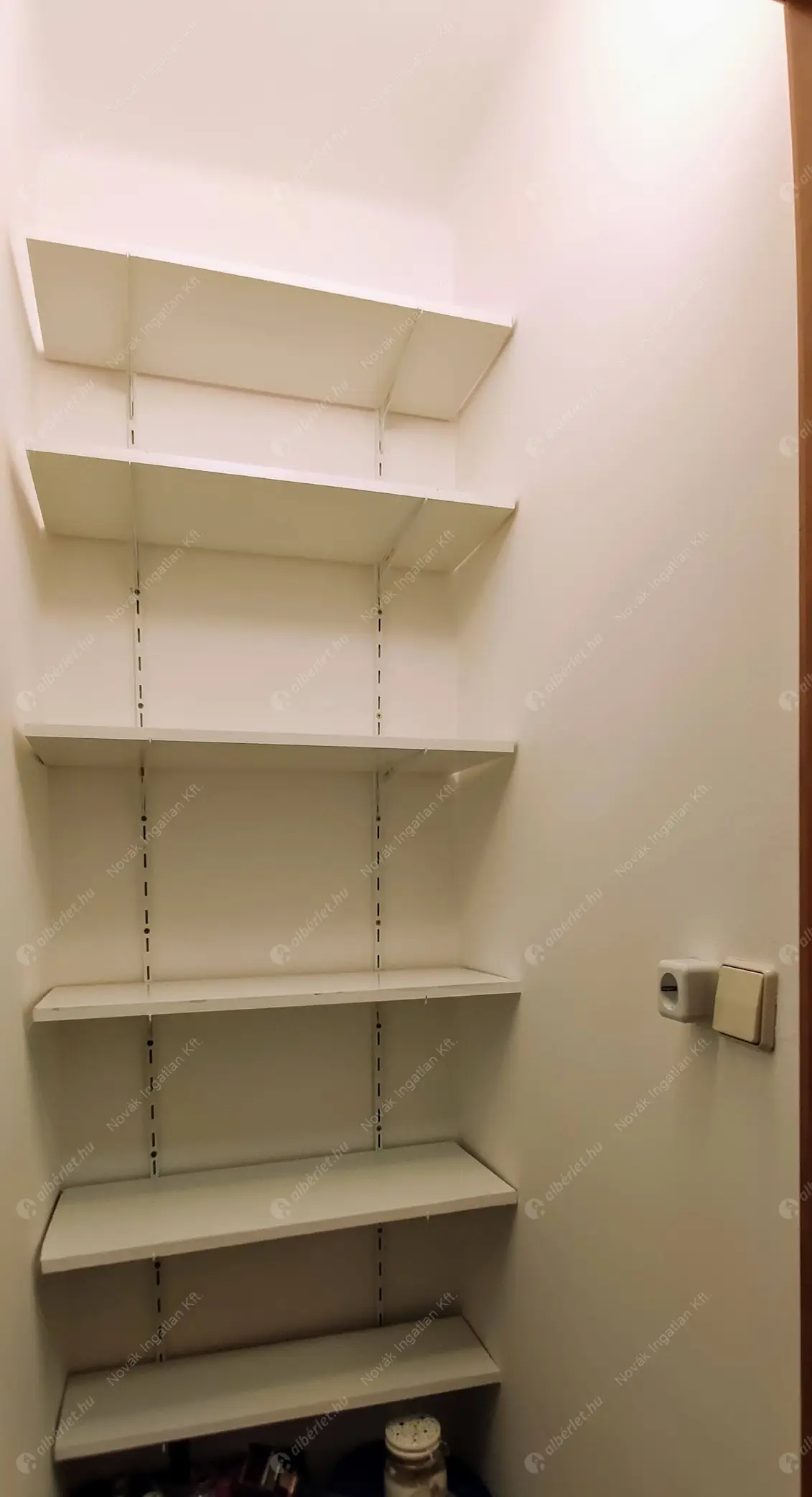 Kiadó albérlet 300000 Ft/hó áron: Budapest, I. kerület  Lisznyai utca. Mérete: 54 nm, 2 szobás | Alberlet.hu - 6574082