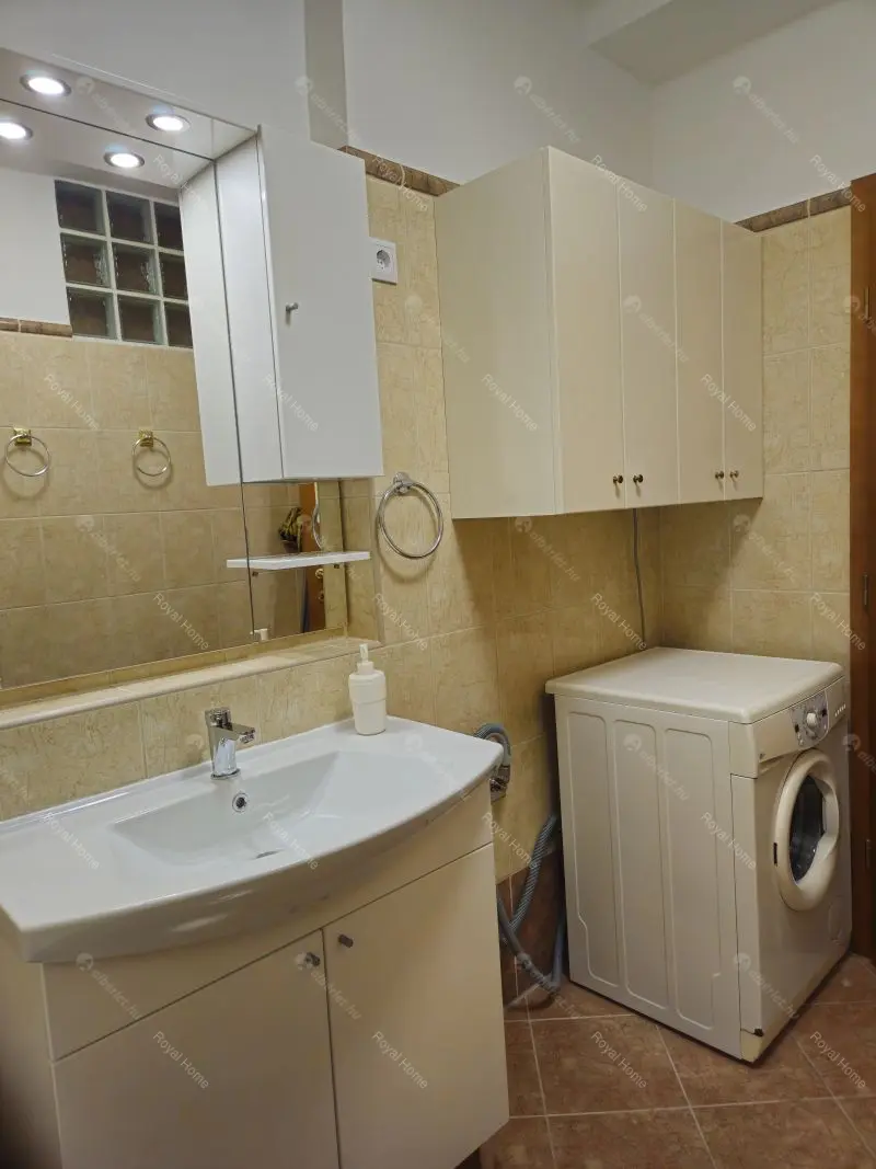 Kiadó albérlet 279000 Ft/hó áron: Budapest, I. kerület  Lisznyai utca. Mérete: 56 nm, 2 szobás | Alberlet.hu - 6679593