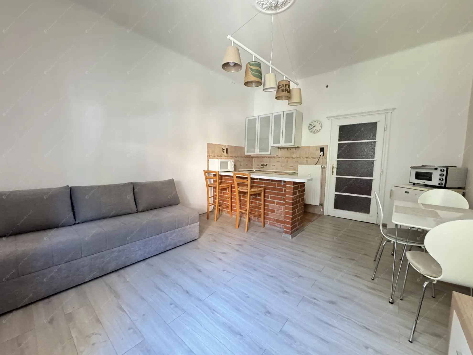 Kiadó albérlet 165000 Ft/hó áron: Budapest, I. kerület  Logodi utca. Mérete: 25 nm, 1 szobás | Alberlet.hu - 6551519