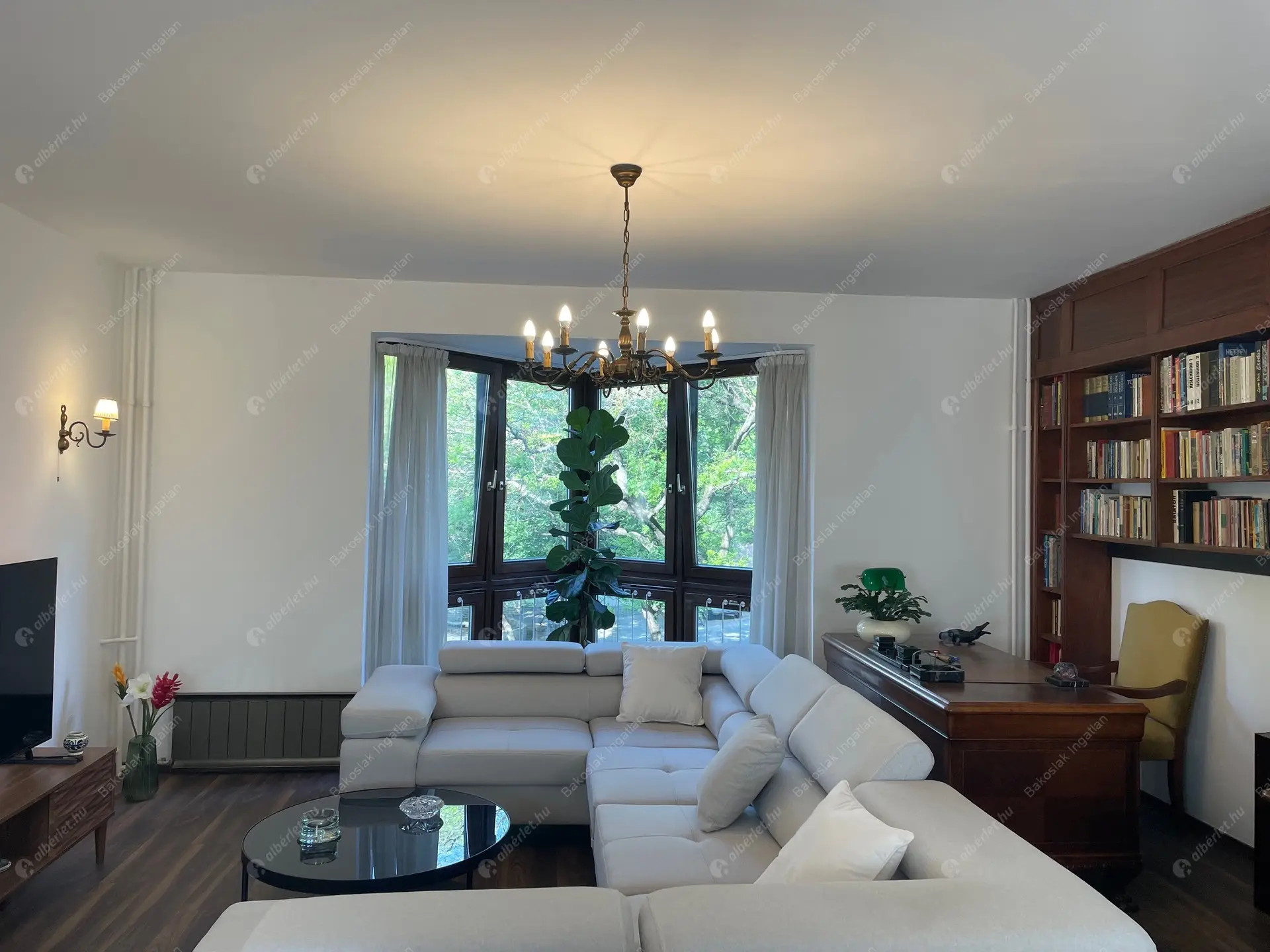 Kiadó albérlet 477000 Ft/hó áron: Budapest, I. kerület  Logodi utca. Mérete: 80 nm, 3 szobás | Alberlet.hu - 6236369