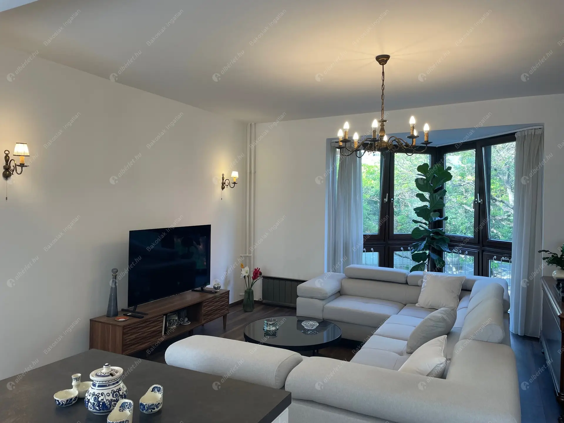 Kiadó albérlet 477000 Ft/hó áron: Budapest, I. kerület  Logodi utca. Mérete: 80 nm, 3 szobás | Alberlet.hu - 6236370