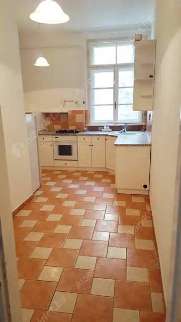 Kiadó albérlet 350000 Ft/hó áron: Budapest, I. kerület  Logodi utca. Mérete: 86 nm, 2 szobás | Alberlet.hu - 6601988