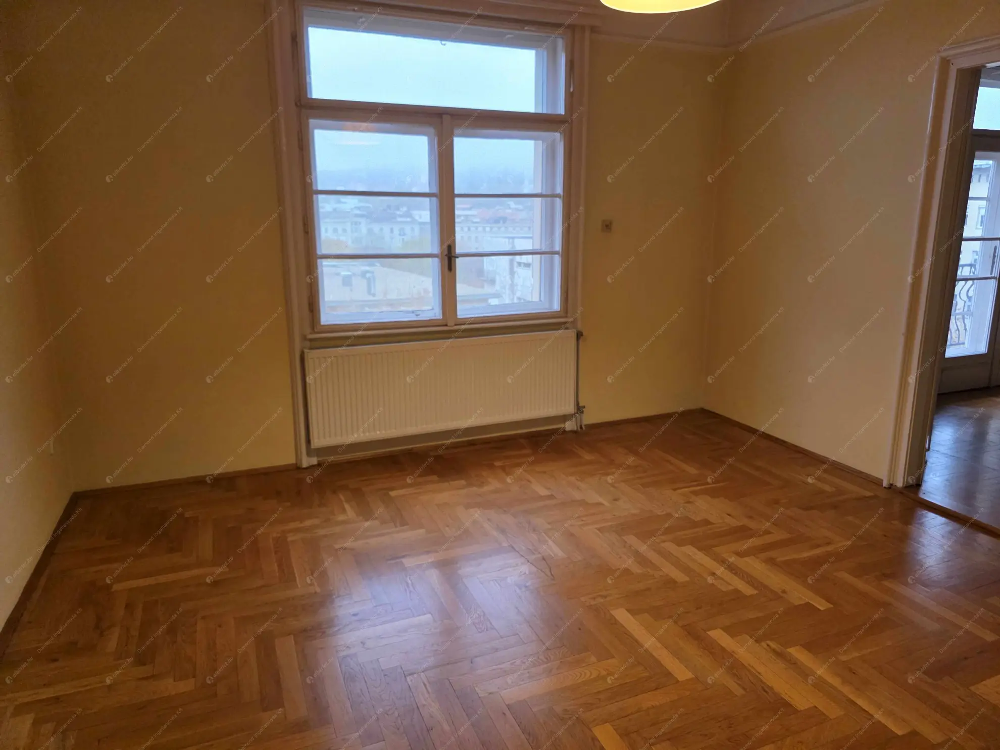 Kiadó albérlet 330000 Ft/hó áron: Budapest, I. kerület  Logodi utca. Mérete: 90 nm, 2 szobás | Alberlet.hu - 6590377