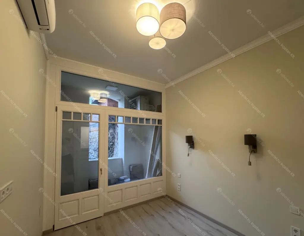 Kiadó albérlet 350000 Ft/hó áron: Budapest, I. kerület  Lovas út. Mérete: 58 nm, 1 szobás | Alberlet.hu - 6674670