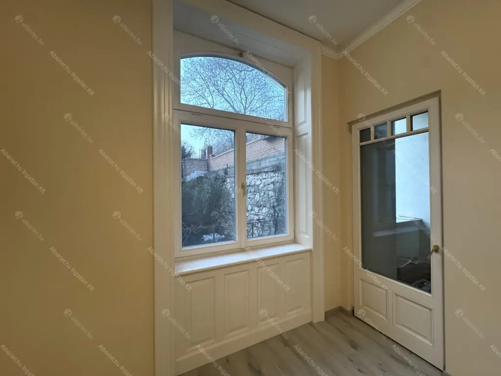 Kiadó albérlet 350000 Ft/hó áron: Budapest, I. kerület  Lovas út. Mérete: 58 nm, 1 szobás | Alberlet.hu - 6674676