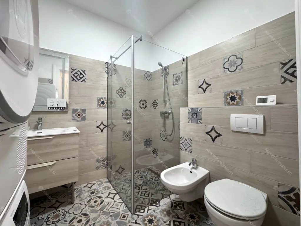 Kiadó albérlet 350000 Ft/hó áron: Budapest, I. kerület  Lovas út. Mérete: 58 nm, 1 szobás | Alberlet.hu - 6674679