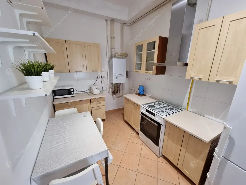 Kiadó albérlet 380000 Ft/hó áron: Budapest, I. kerület  Márvány utca. Mérete: 100 nm, 4 szobás | Alberlet.hu - 6602021