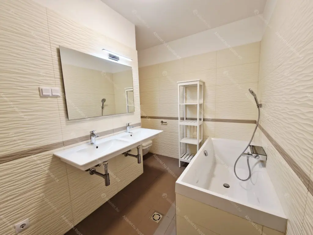 Kiadó albérlet 1018000 Ft/hó áron: Budapest, I. kerület  Márvány utca. Mérete: 115 nm, 4 szobás | Alberlet.hu - 6700433