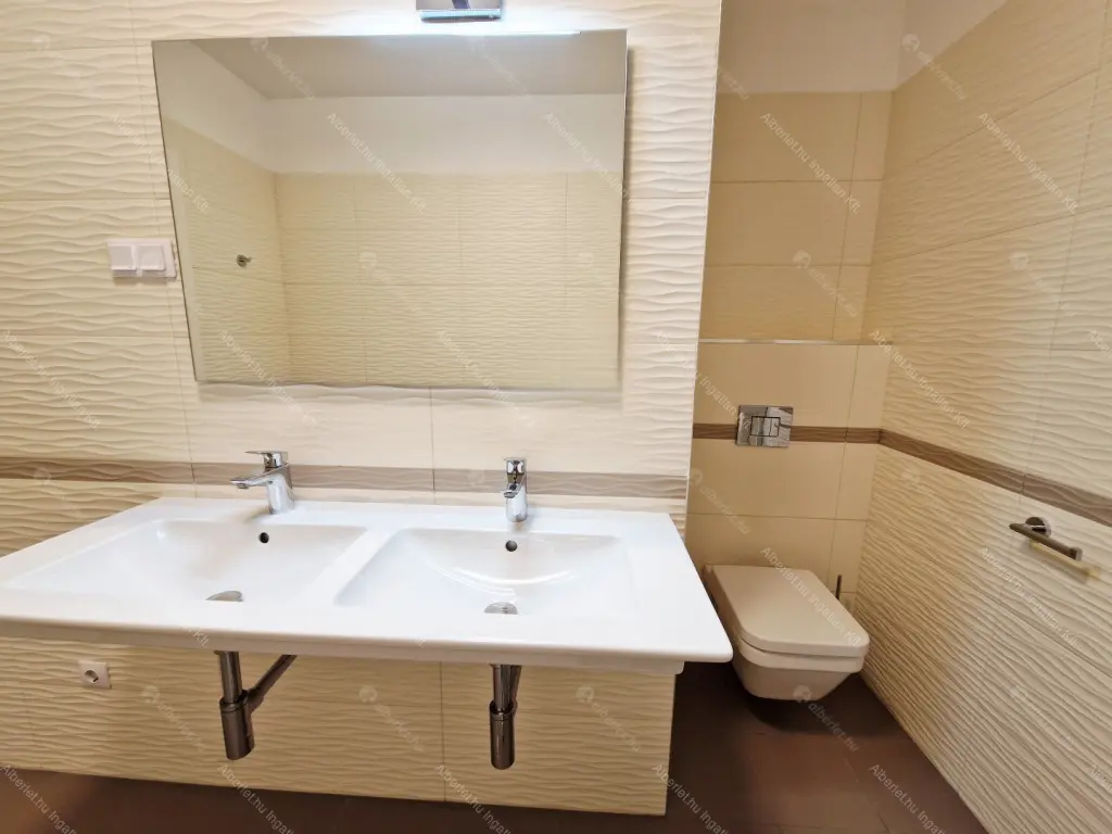 Kiadó albérlet 1018000 Ft/hó áron: Budapest, I. kerület  Márvány utca. Mérete: 115 nm, 4 szobás | Alberlet.hu - 6700434