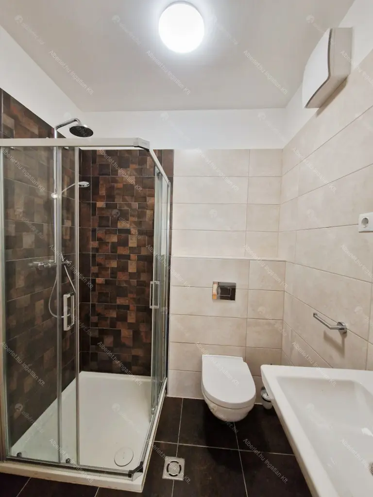 Kiadó albérlet 250000 Ft/hó áron: Budapest, I. kerület  Márvány utca. Mérete: 30 nm, 1 szobás | Alberlet.hu - 6700355