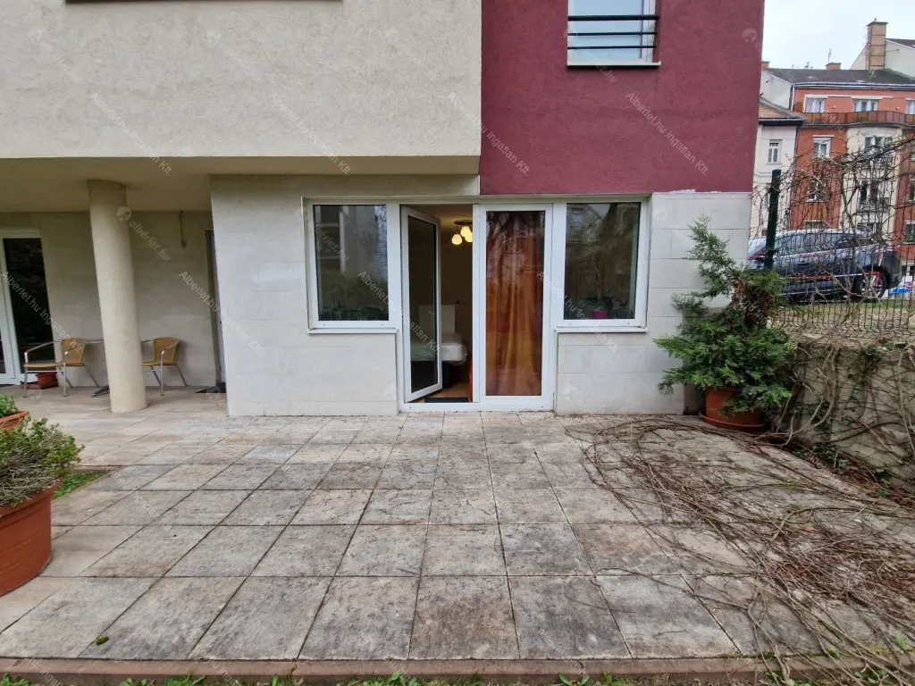 Kiadó albérlet 250000 Ft/hó áron: Budapest, I. kerület  Márvány utca. Mérete: 30 nm, 1 szobás | Alberlet.hu - 6700358