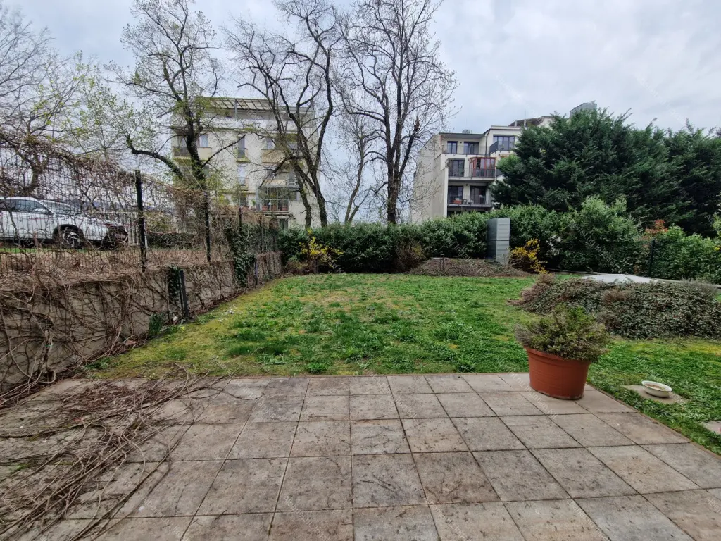 Kiadó albérlet 250000 Ft/hó áron: Budapest, I. kerület  Márvány utca. Mérete: 30 nm, 1 szobás | Alberlet.hu - 6700359