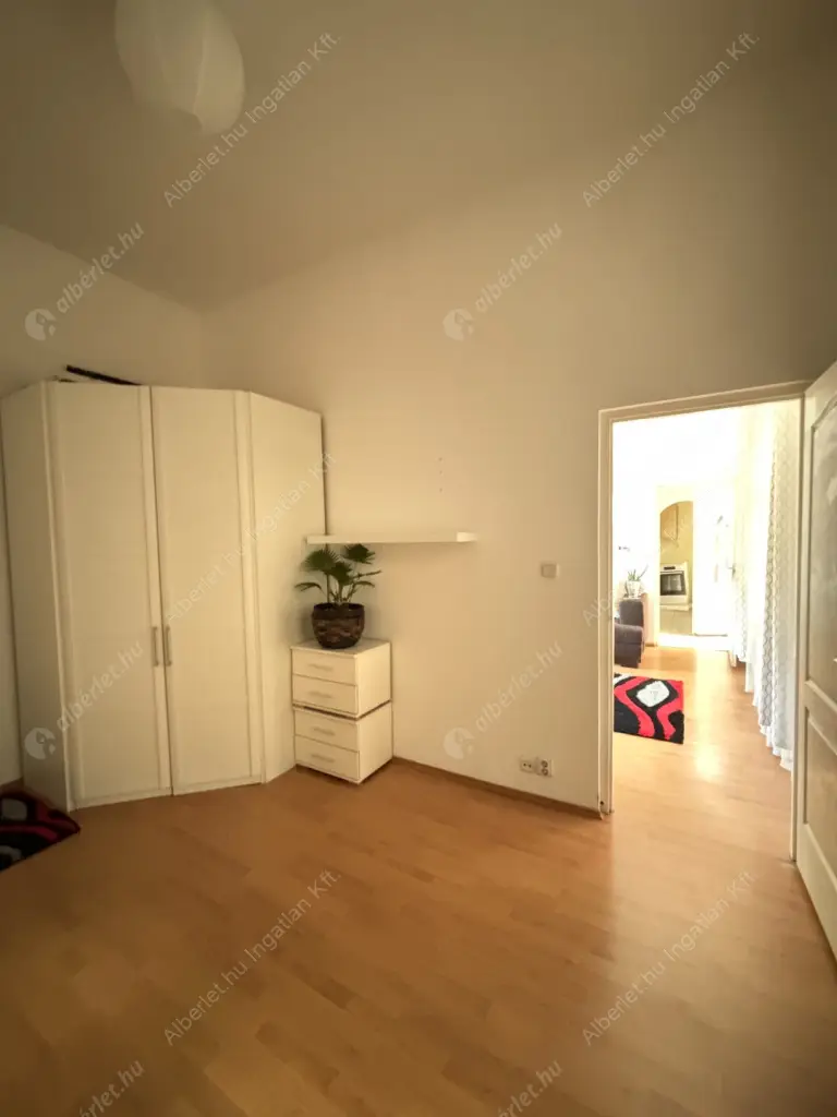 Kiadó albérlet 259000 Ft/hó áron: Budapest, I. kerület  Márvány utca. Mérete: 44 nm, 2 szobás | Alberlet.hu - 6556569