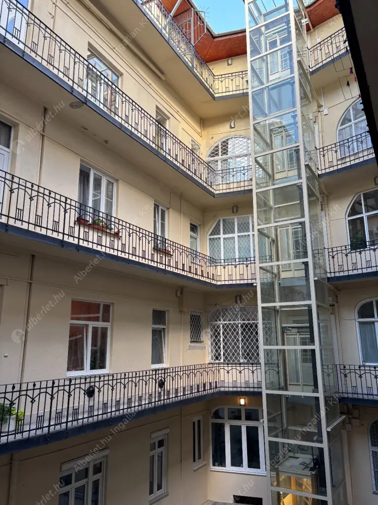 Kiadó albérlet 259000 Ft/hó áron: Budapest, I. kerület  Márvány utca. Mérete: 44 nm, 2 szobás | Alberlet.hu - 6556575