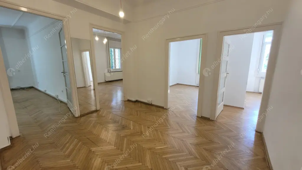Kiadó albérlet 550000 Ft/hó áron: Budapest, I. kerület  Mihály utca. Mérete: 140 nm, 4 szobás | Alberlet.hu - 6499675