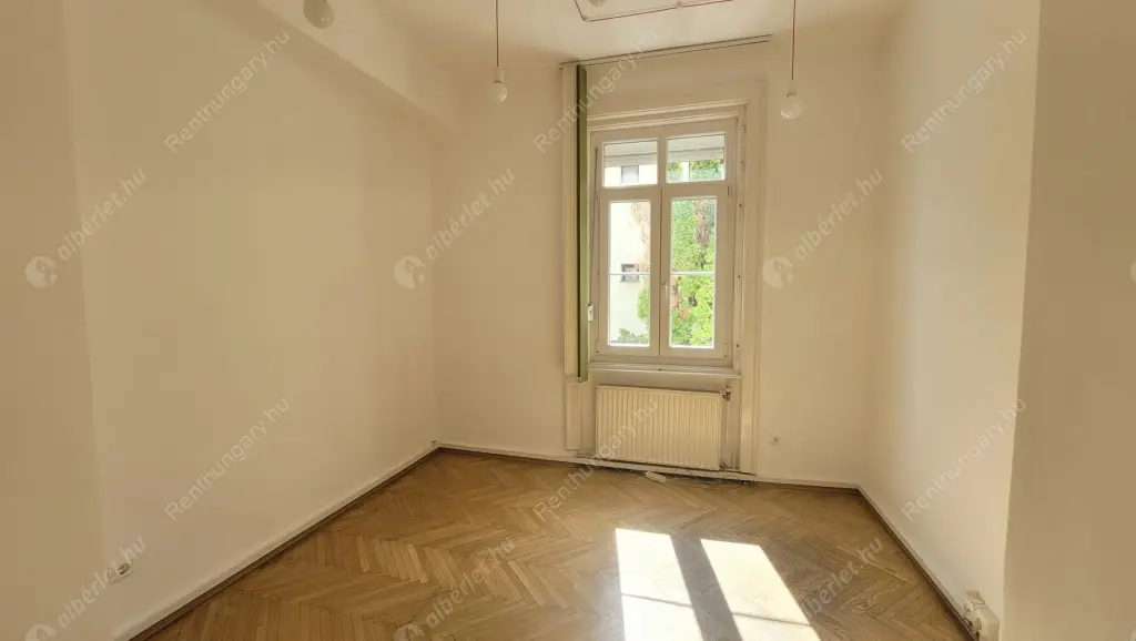 Kiadó albérlet 550000 Ft/hó áron: Budapest, I. kerület  Mihály utca. Mérete: 140 nm, 4 szobás | Alberlet.hu - 6499679