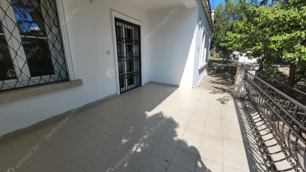 Kiadó albérlet 550000 Ft/hó áron: Budapest, I. kerület  Mihály utca. Mérete: 140 nm, 4 szobás | Alberlet.hu - 6499689