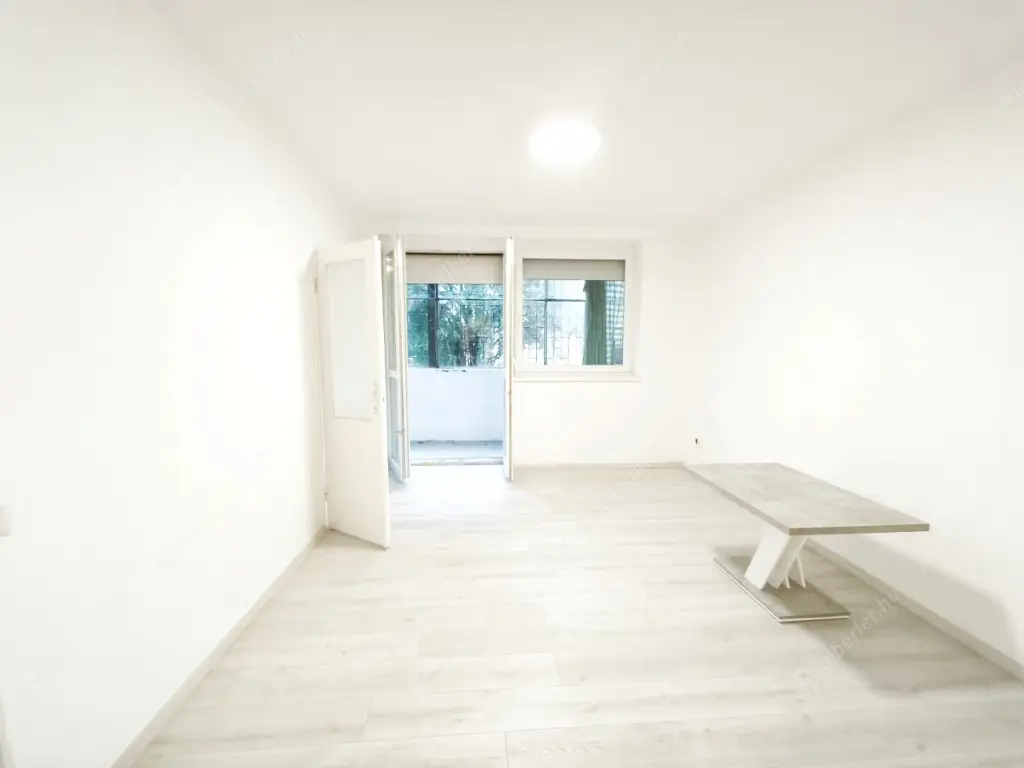 Kiadó albérlet 230000 Ft/hó áron: Budapest, I. kerület  Mihály utca. Mérete: 40 nm, 1 szobás | Alberlet.hu - 6591207