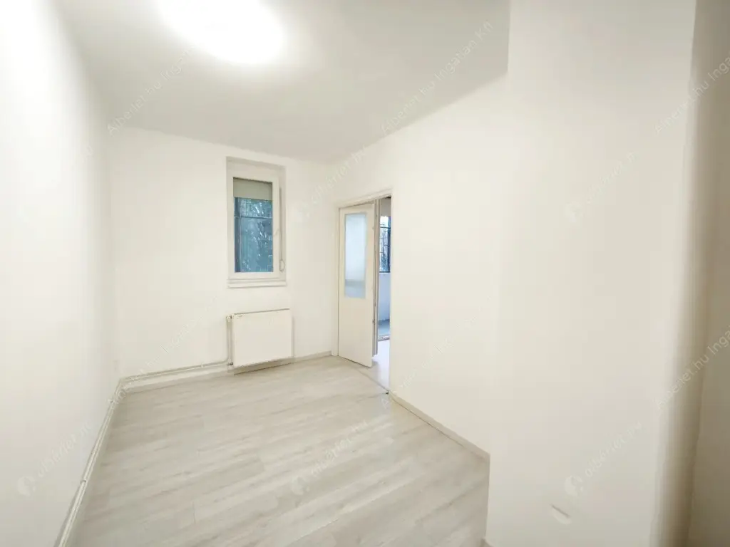 Kiadó albérlet 230000 Ft/hó áron: Budapest, I. kerület  Mihály utca. Mérete: 40 nm, 1 szobás | Alberlet.hu - 6591218