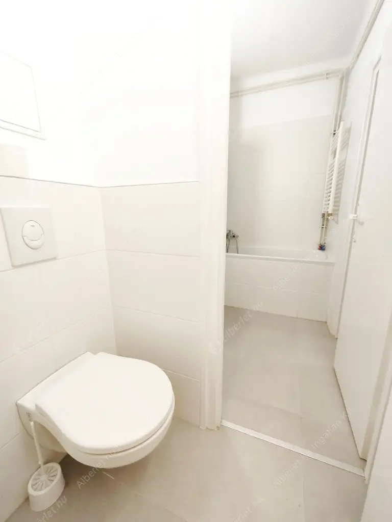 Kiadó albérlet 230000 Ft/hó áron: Budapest, I. kerület  Mihály utca. Mérete: 40 nm, 1 szobás | Alberlet.hu - 6591224