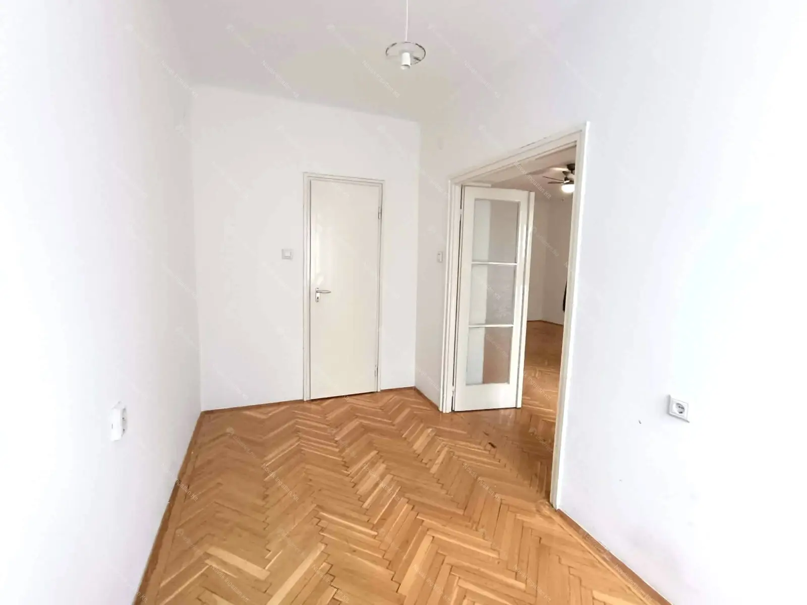 Kiadó albérlet 270000 Ft/hó áron: Budapest, I. kerület  Mihály utca. Mérete: 68 nm, 2 szobás | Alberlet.hu - 6655539