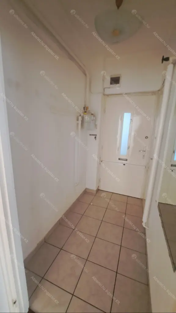 Kiadó albérlet 300000000 Ft/hó áron: Budapest, I. kerület  Mihály utca. Mérete: 68 nm, 2 szobás | Alberlet.hu - 6651463