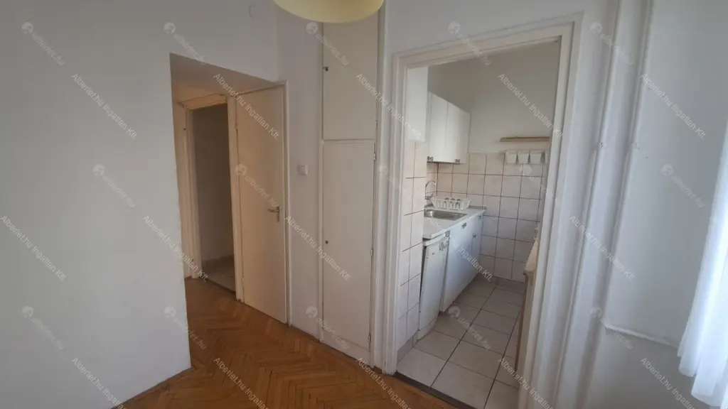 Kiadó albérlet 300000000 Ft/hó áron: Budapest, I. kerület  Mihály utca. Mérete: 68 nm, 2 szobás | Alberlet.hu - 6651464