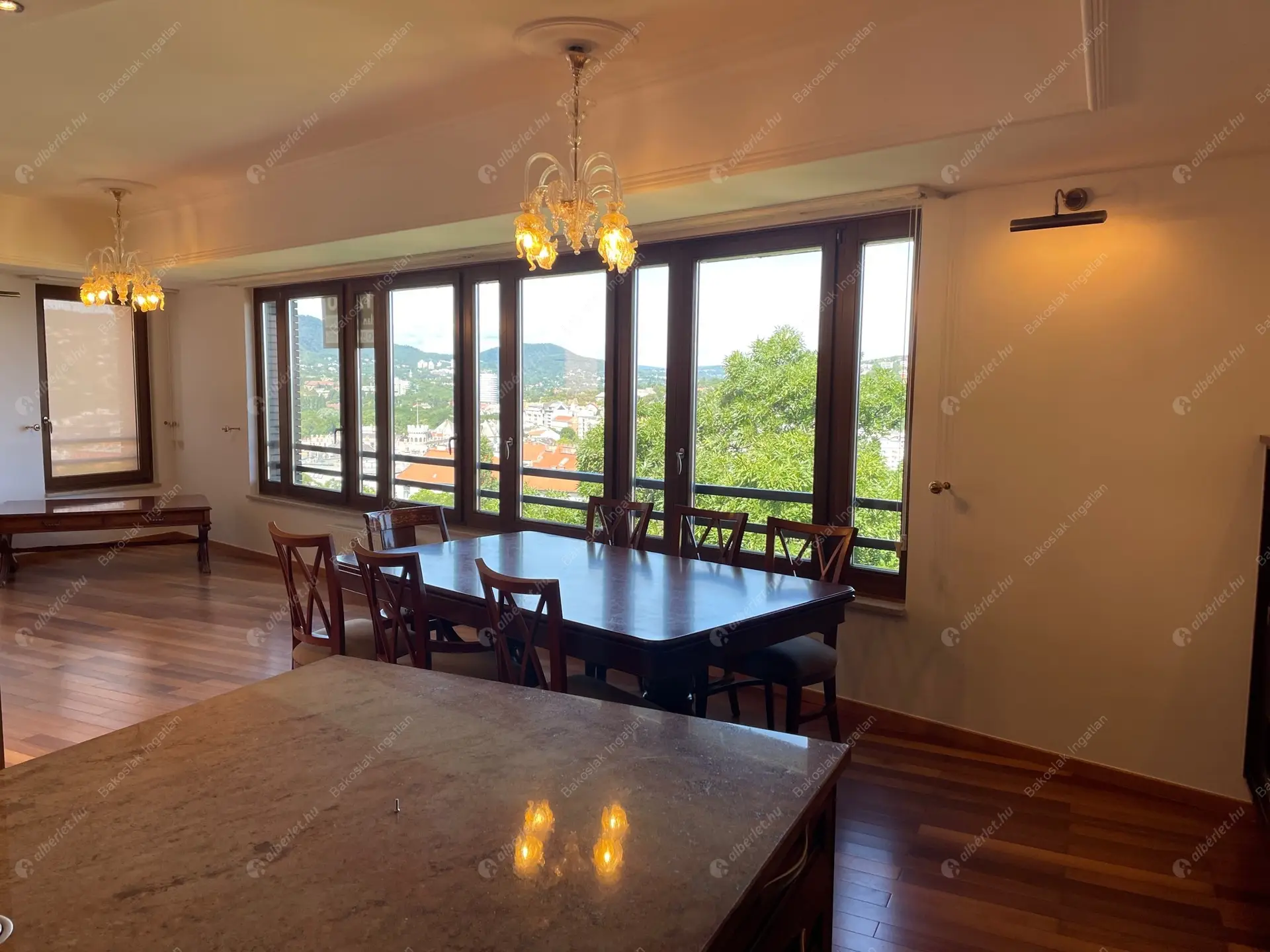 Kiadó albérlet 971000 Ft/hó áron: Budapest, I. kerület  Országház utca. Mérete: 160 nm, 4 szobás | Alberlet.hu - 6048097