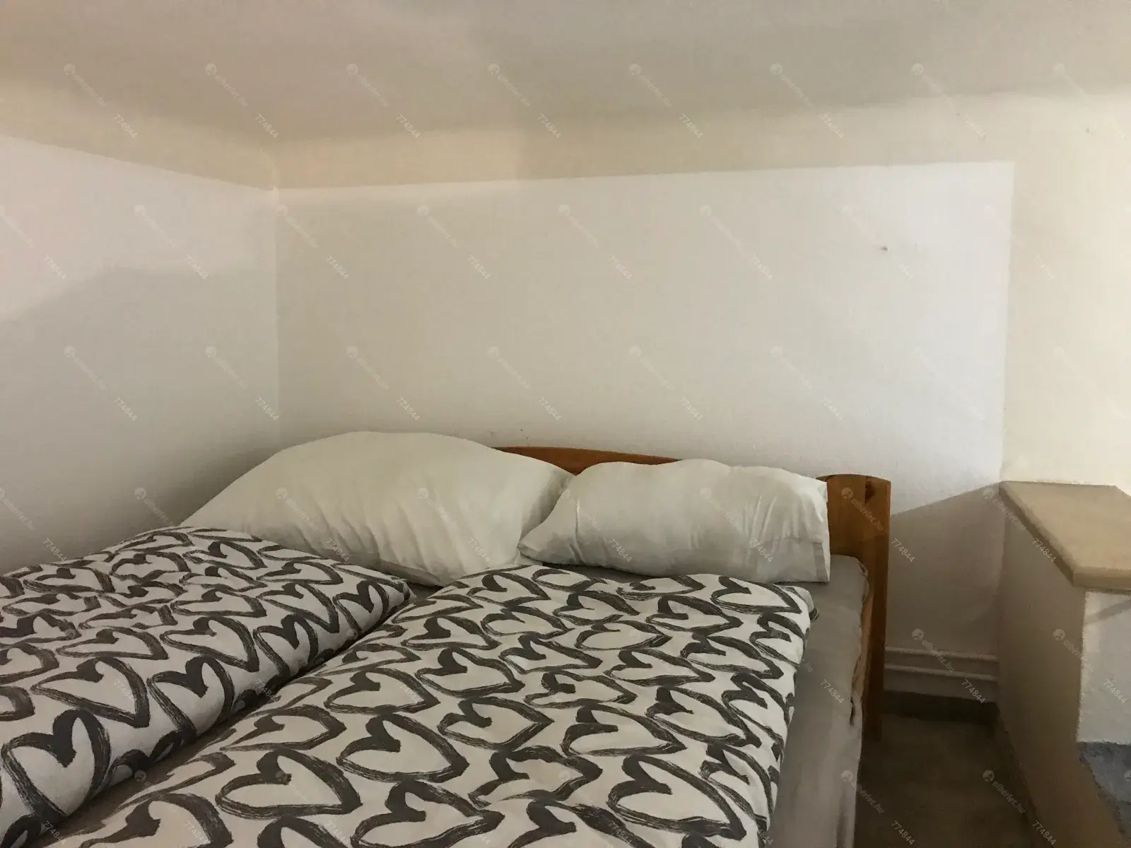 Kiadó albérlet 245000 Ft/hó áron: Budapest, I. kerület  Országház utca. Mérete: 30 nm, 1 szobás | Alberlet.hu - 6656828