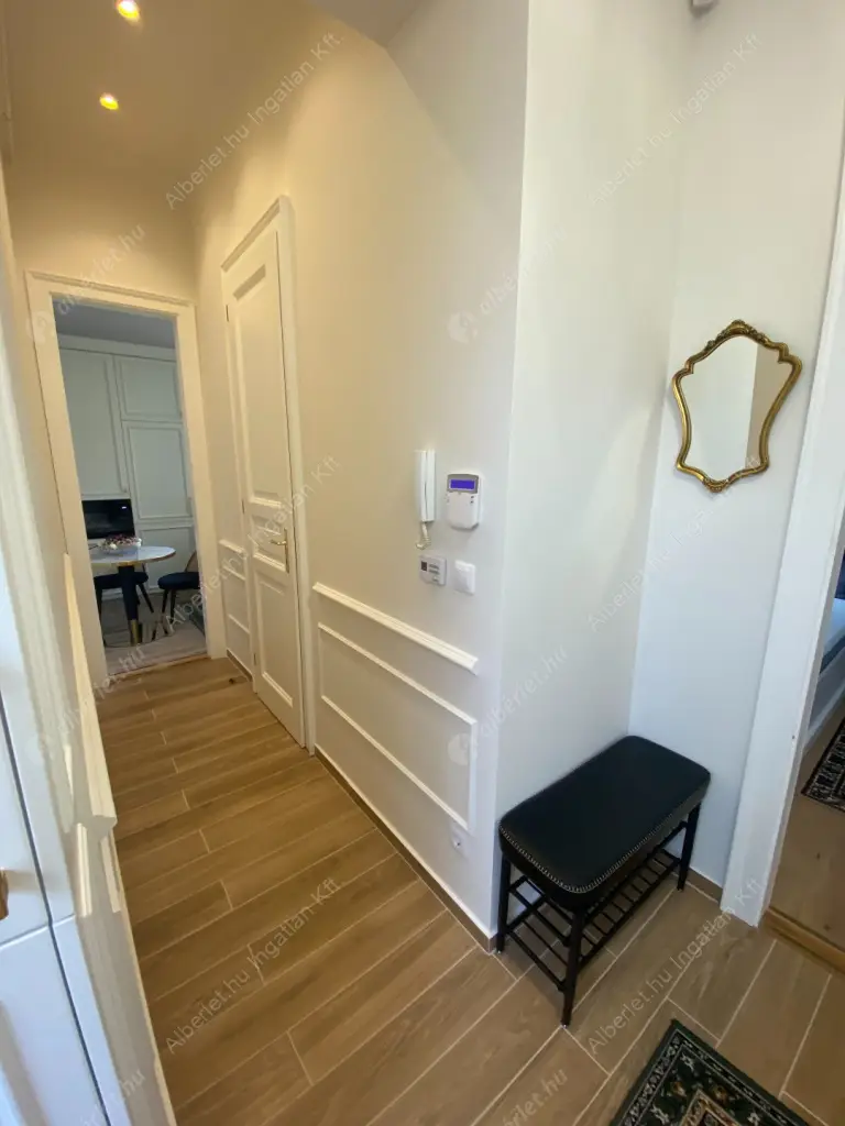 Kiadó albérlet 990000 Ft/hó áron: Budapest, I. kerület  Országház utca. Mérete: 47 nm, 1 szobás | Alberlet.hu - 6638572